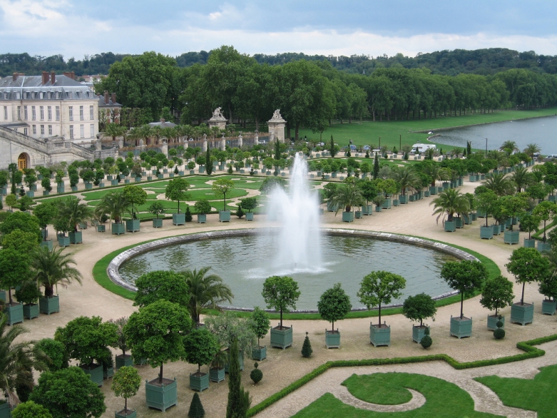 Реферат: История строительства Версаля