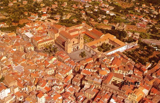 Палермо - главный город Сицилии.