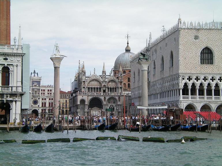 Дворец дожей в Венеции 