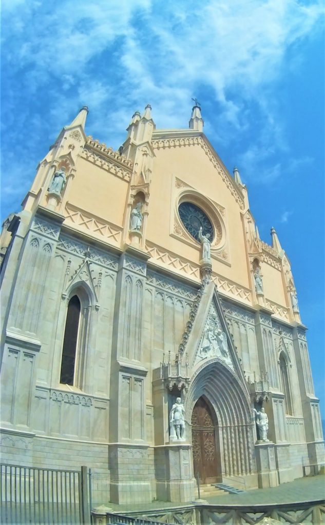 Храм Святого Франциска Гаэта Италия - фото и видео